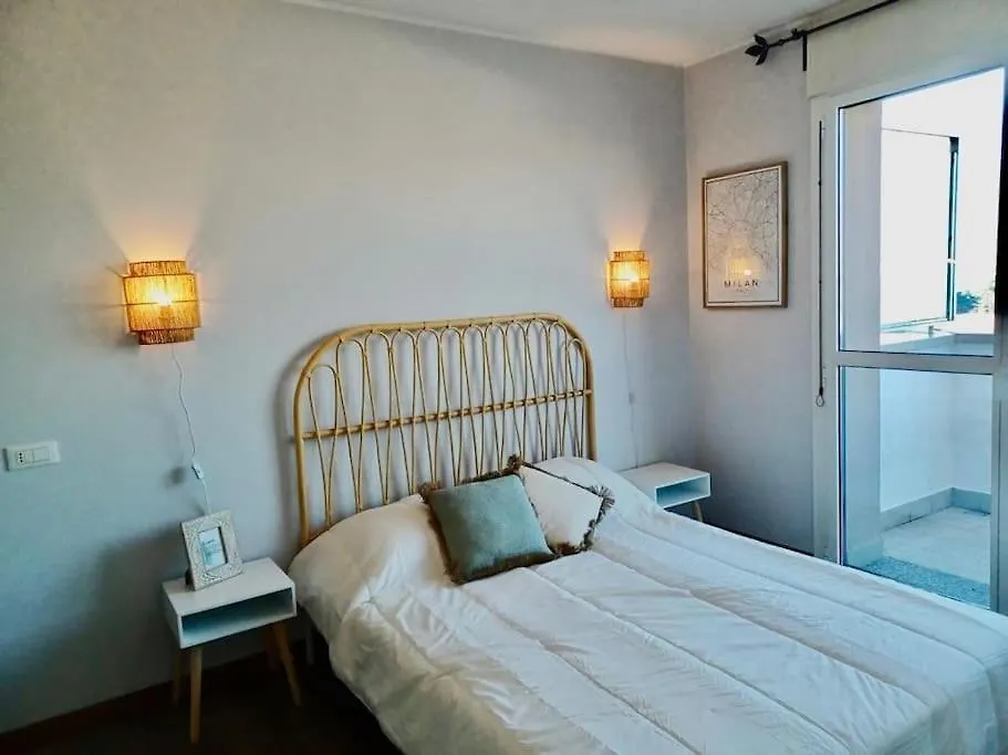 Sui Generis Penthouse With Terraces Apartment Milan
